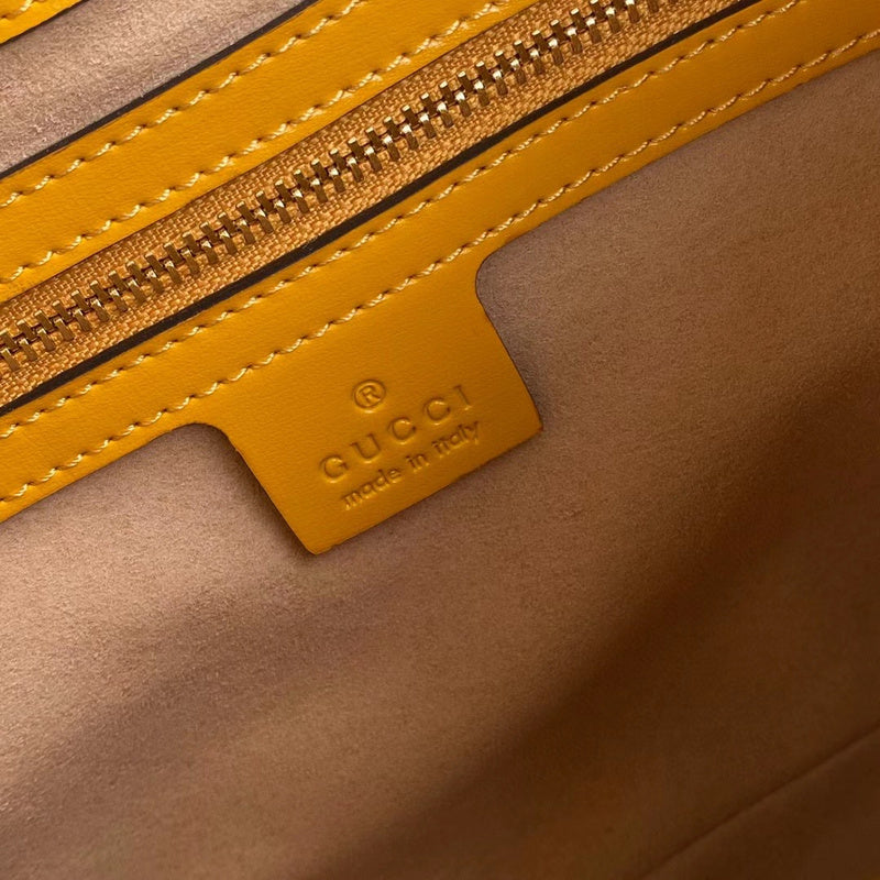 Gucci   Luxury Bags  1039