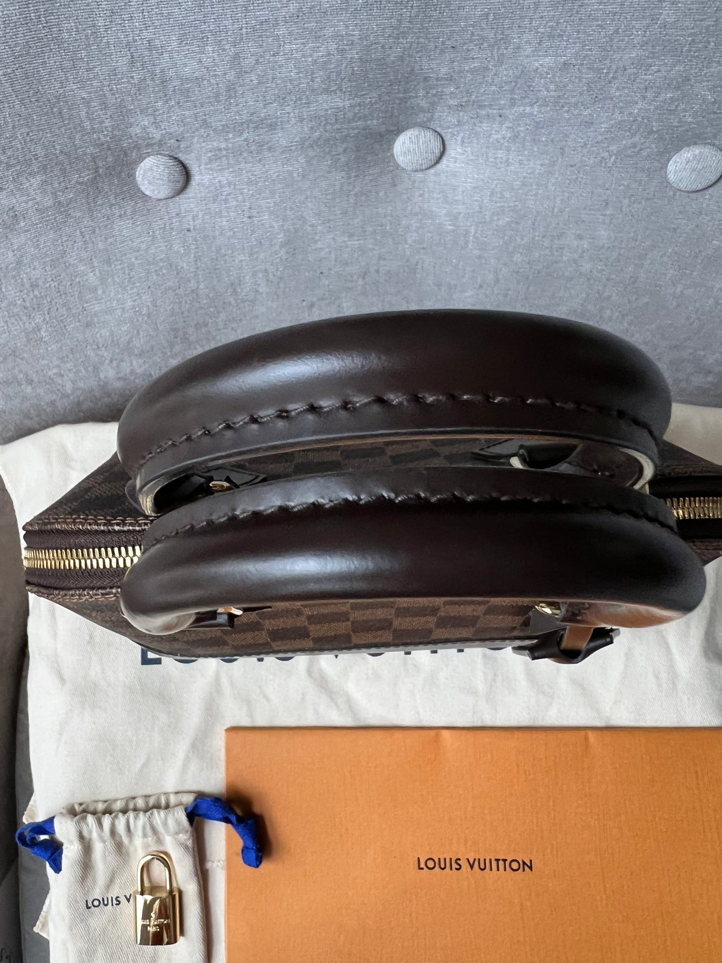 Louis Vuitton Alma BB Damier Ebene