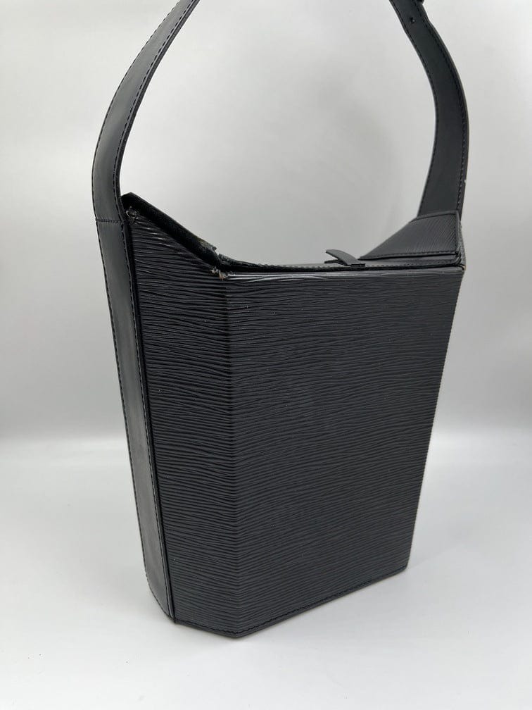 Louis Vuitton Epi Sac Seau Black