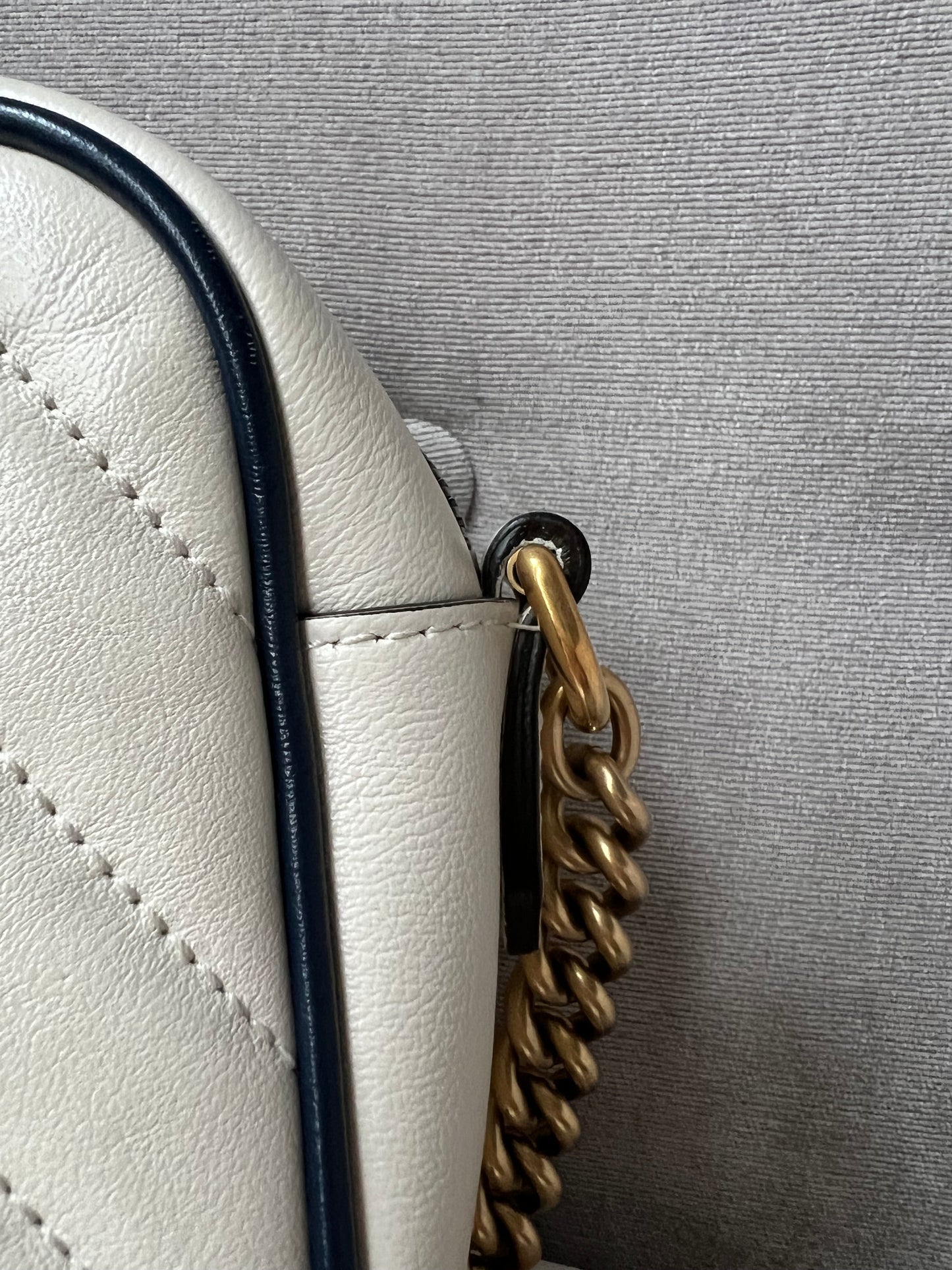 Gucci Torchon GG White Marmont Small Shoulder Bag (RRP £1180)