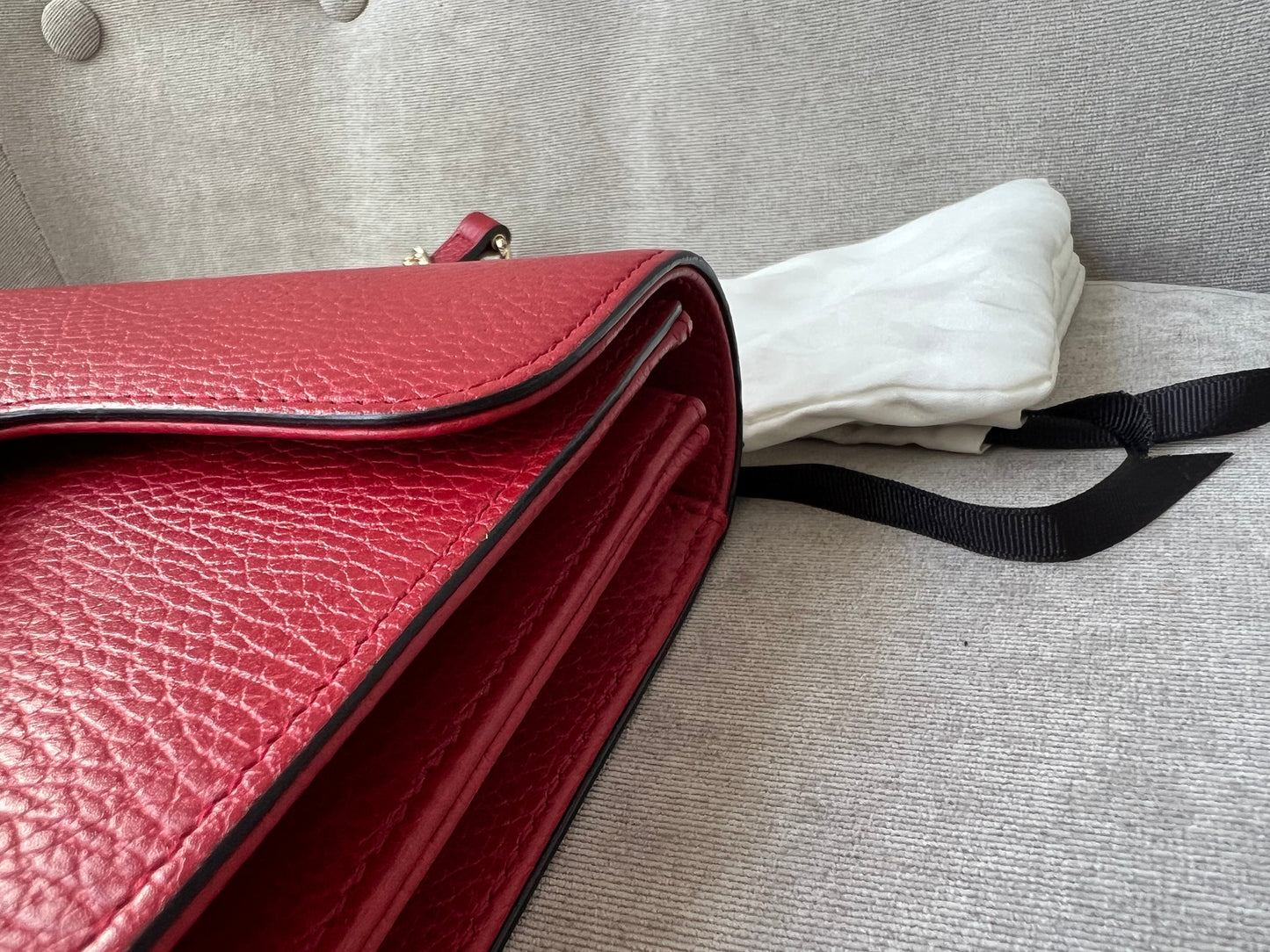 Gucci Interlocking GG Red Small Shoulder Bag