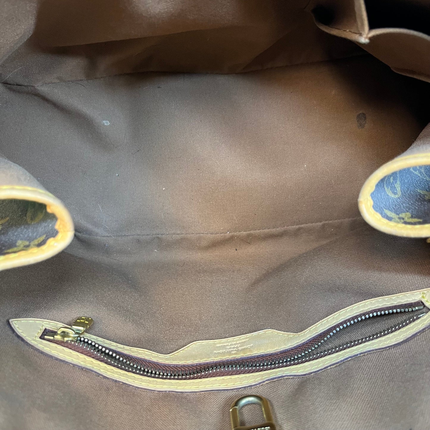 LOUIS VUITTON Batignolles Horizontal Brown Monogram Canvas Tote Bag
