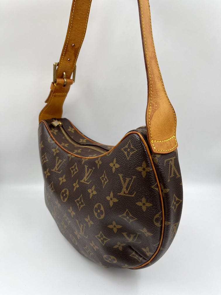 Louis Vuitton Croissant MM
