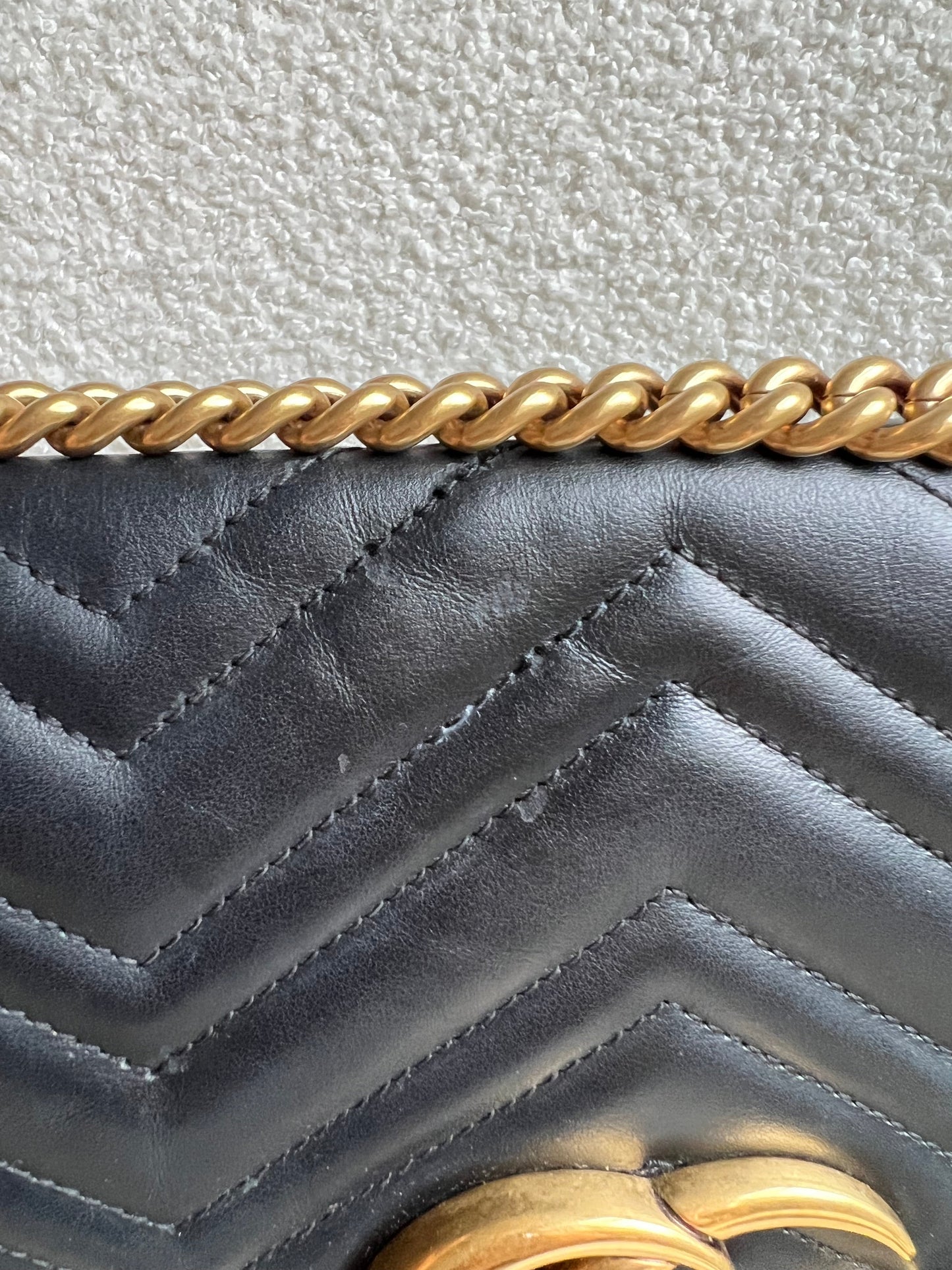 Gucci GG Black Marmont Medium Shoulder Bag (RRP £2,340)