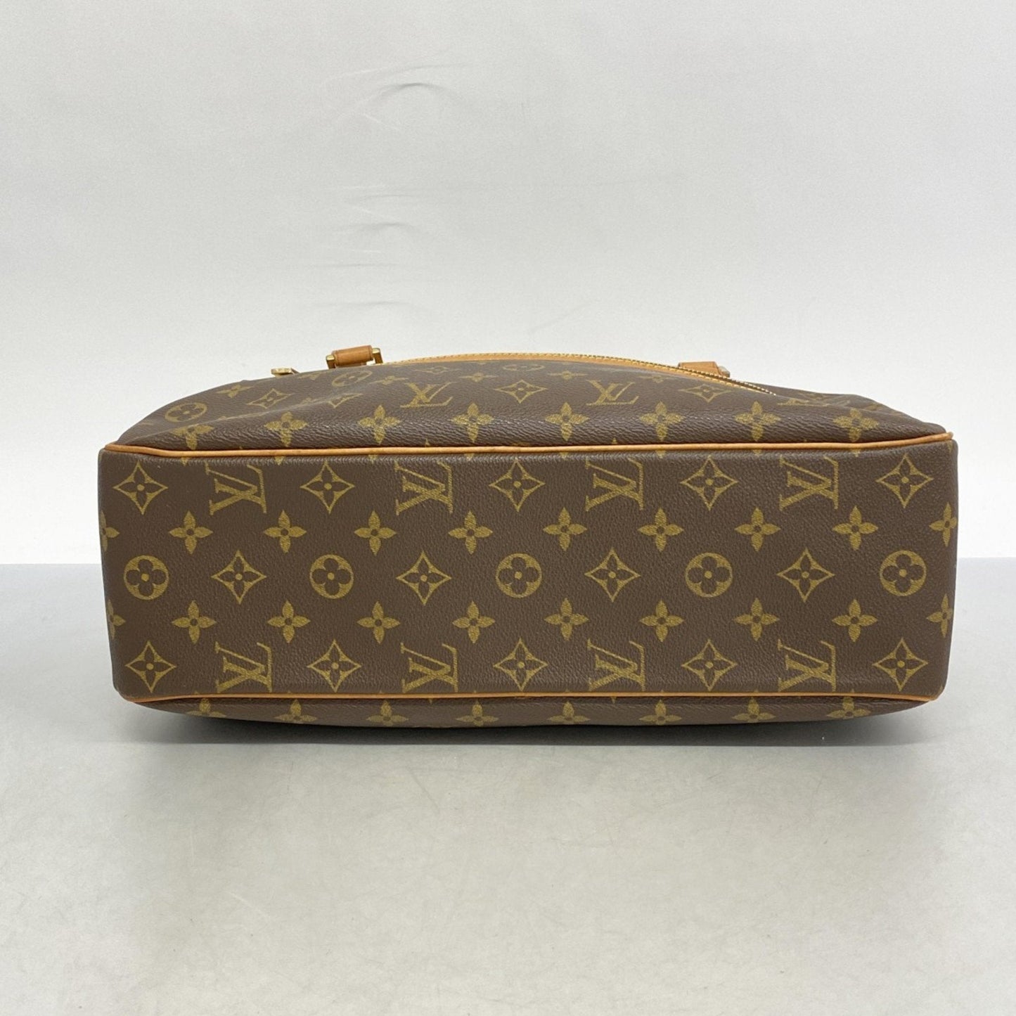 Louis Vuitton  Shoulder Bag