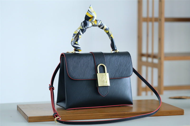 Alice bags - Louis Vuittons  - 7815