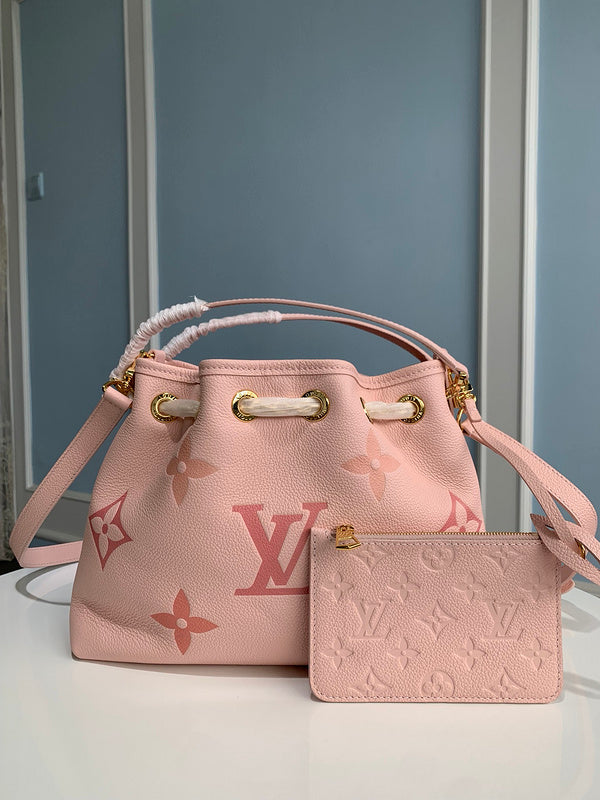 Alice bags - Louis Vuittons  - 15169