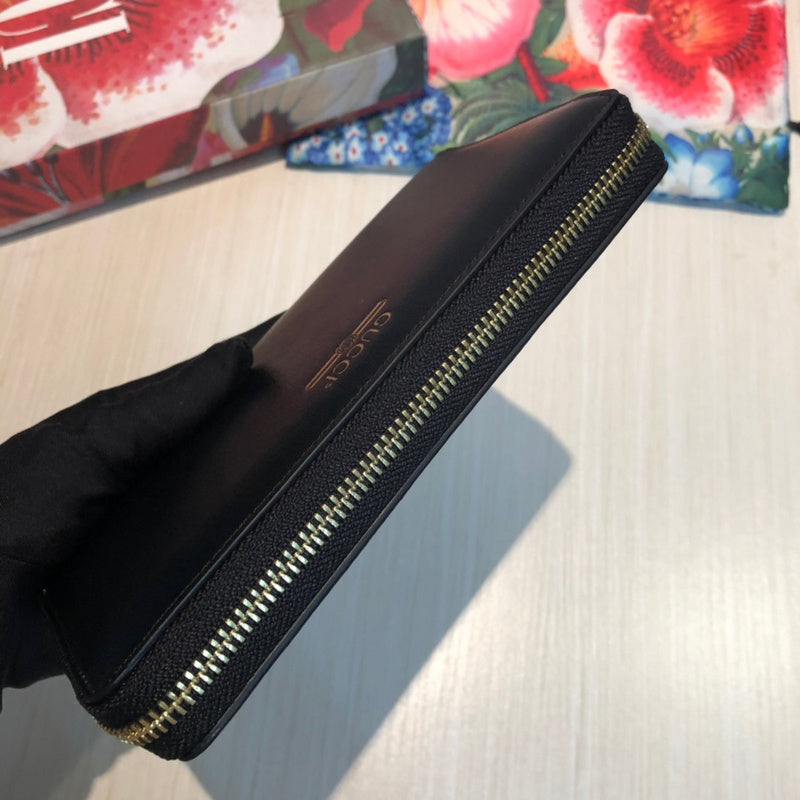 Gucci   Luxury Bags  856