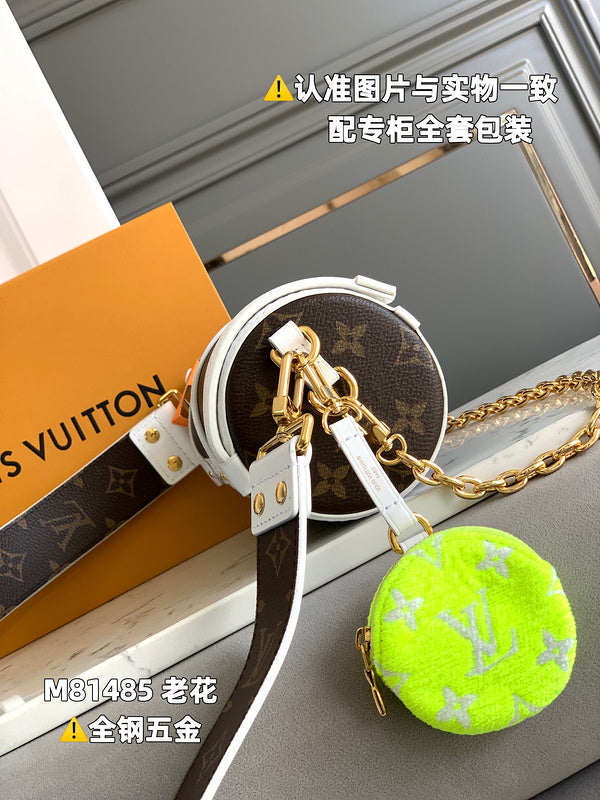 Alice Bags- Louis Vuittons  - 15955