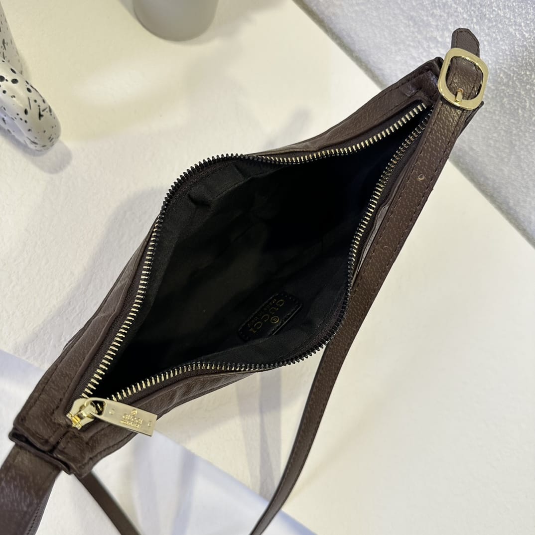 Gucci handbag