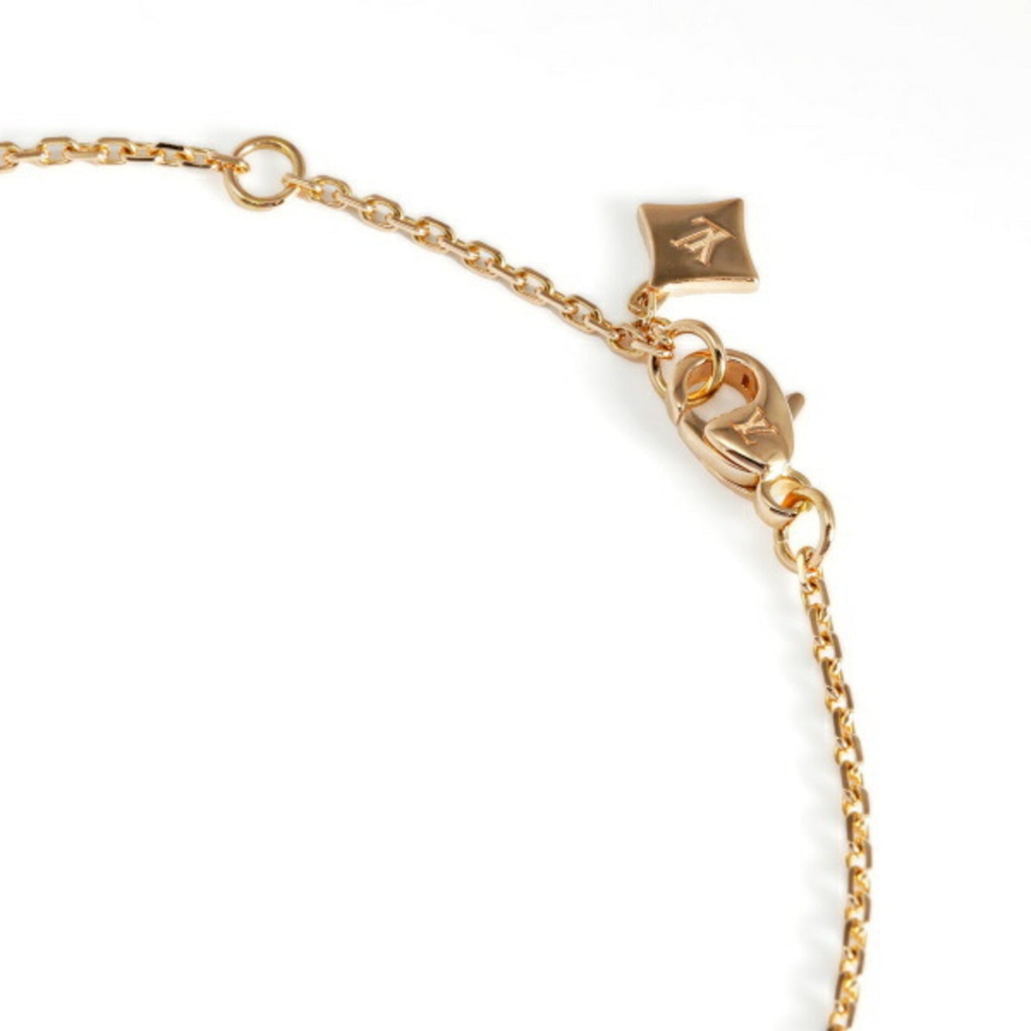 Louis Vuitton   (18K) Necklace