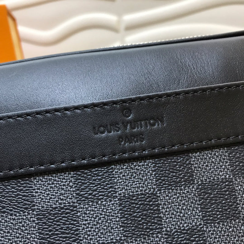 Alice Bags- Louis Vuittons  - 16556