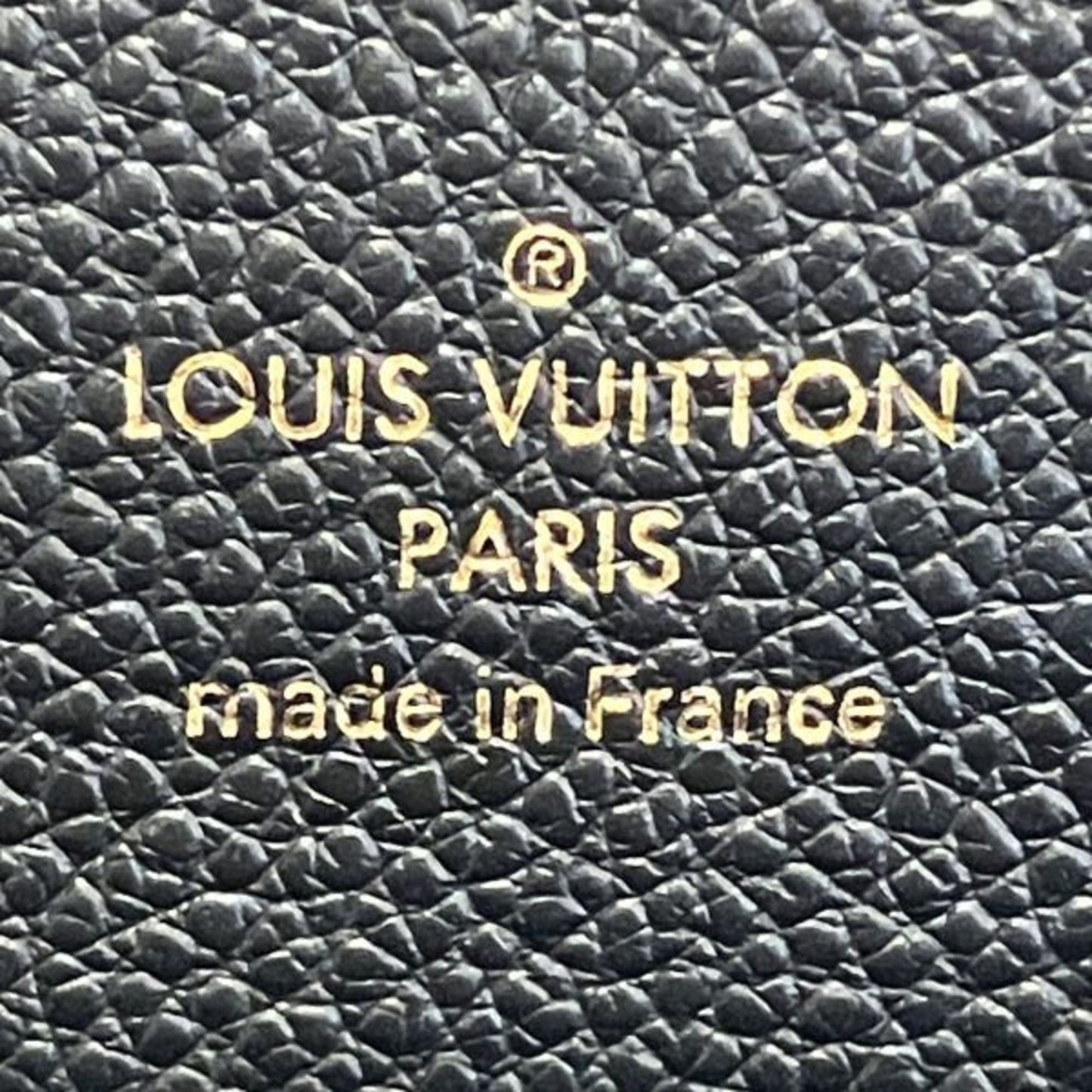 Louis Vuitton   Long Wallet (Bi-Fold)