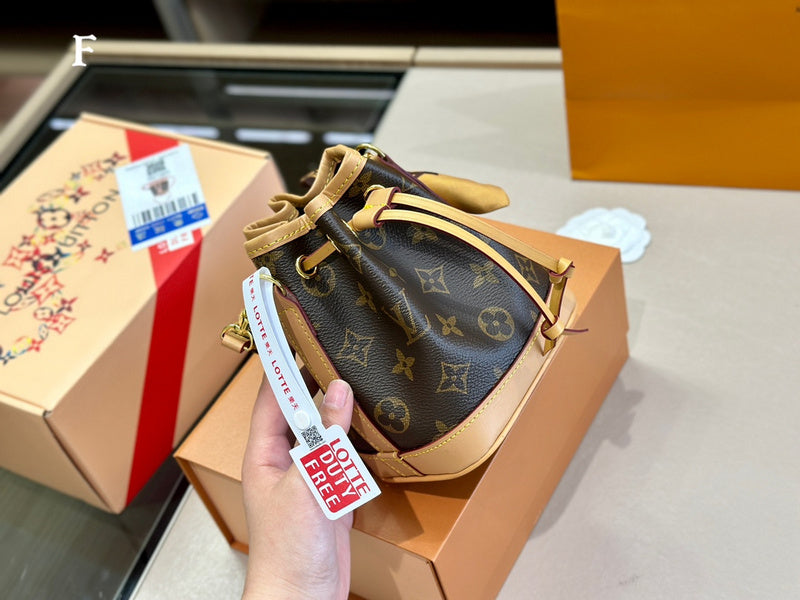 Alice bags - Louis Vuittons  - 15017