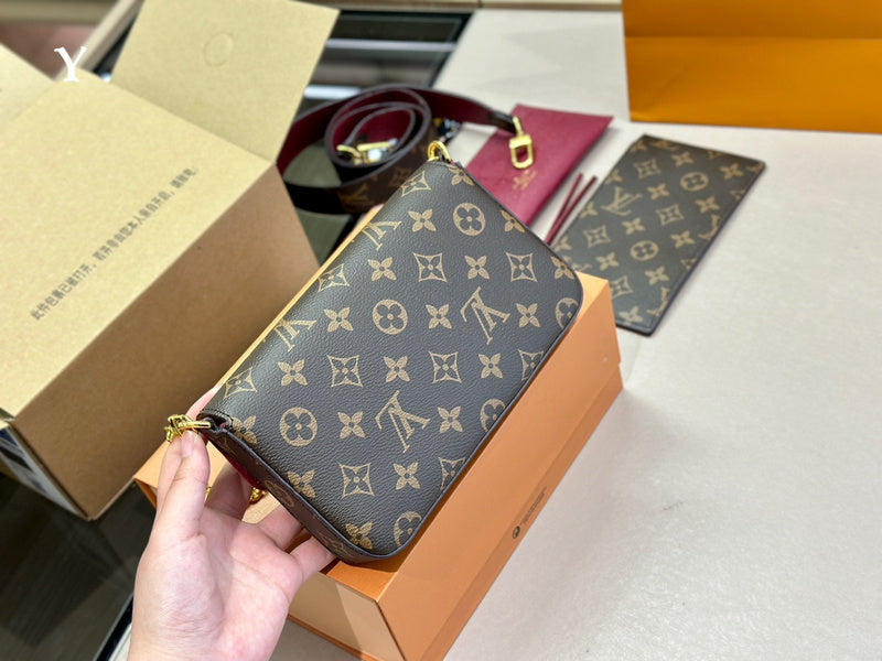 Alice bags - Louis Vuittons  - 15090