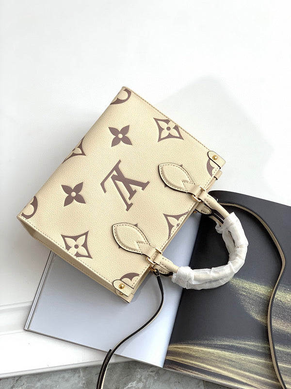 Alice Bags- Louis Vuittons  - 16403