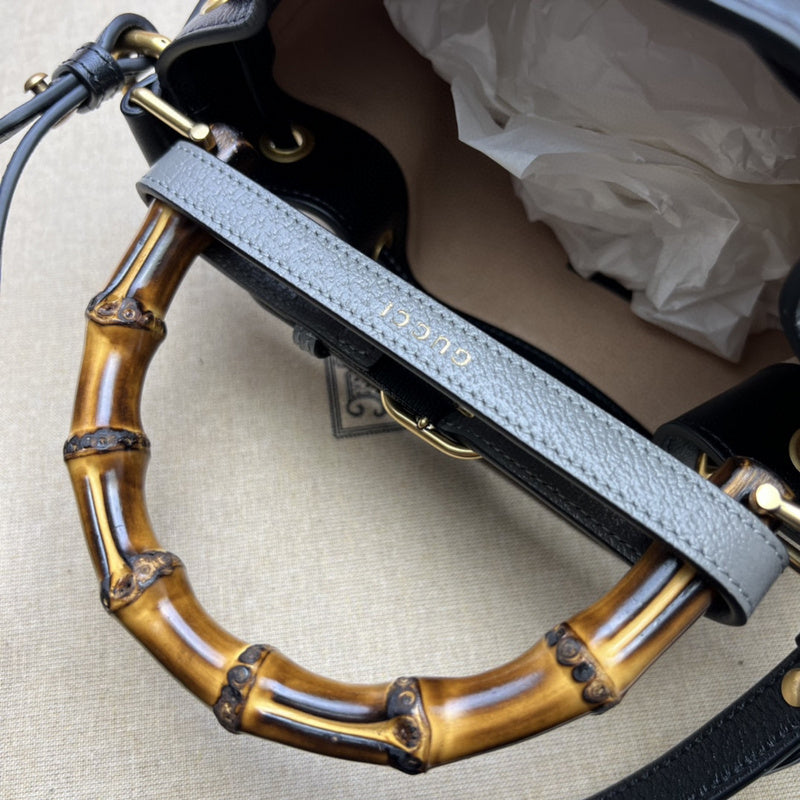 Gucci  Luxury -  Bags - 588