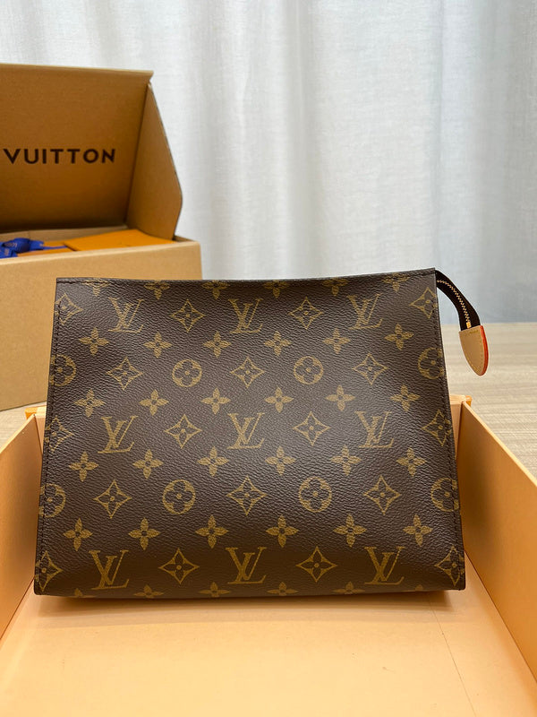 Alice bags- Louis Vuittons  - 16777