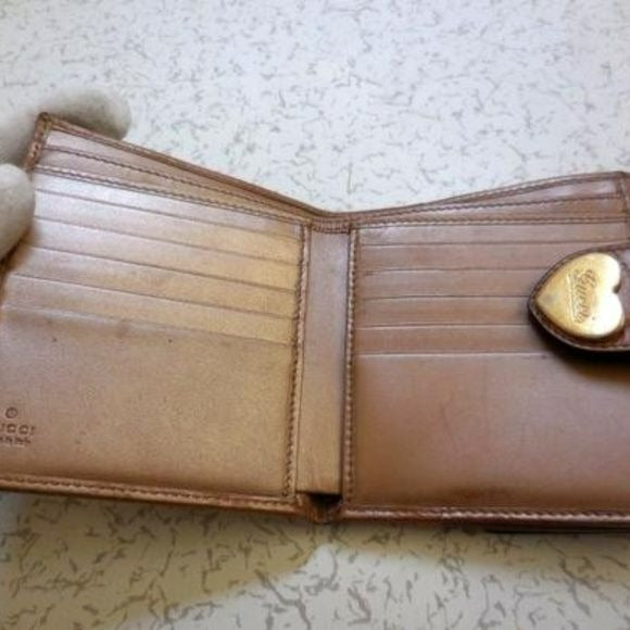 Gucci Camel Embossed Gold Heart Shaped Accent