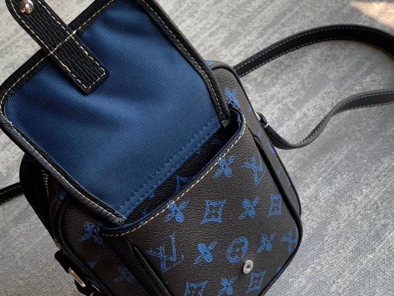 Alice Bags- Louis Vuittons  - 16252