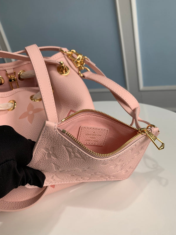 Alice bags - Louis Vuittons  - 15169