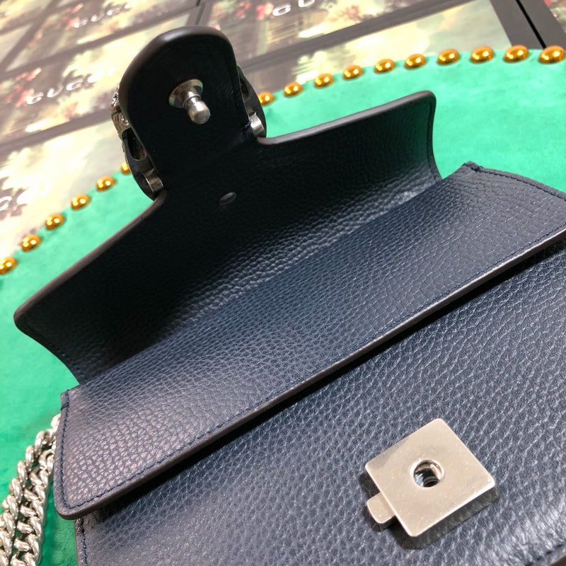 Gucci   Luxury Bags  1226