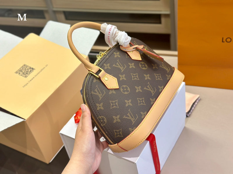 Alice bags - Louis Vuittons  - 15013