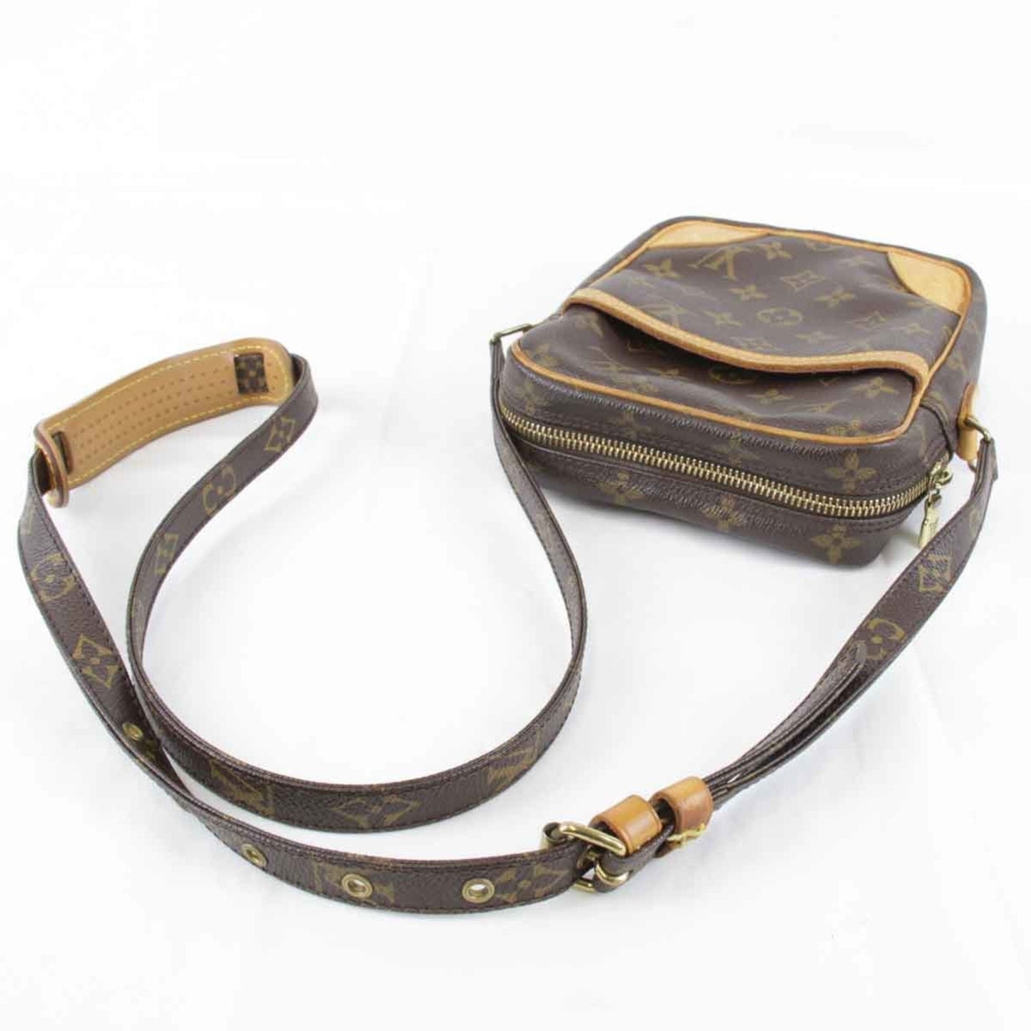 Louis Vuitton   Shoulder Bag