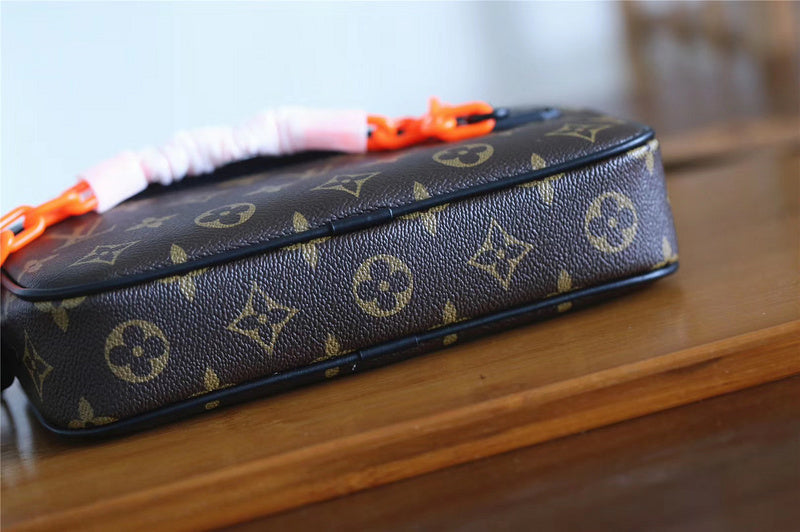 Alice bags - Louis Vuittons  - 11015