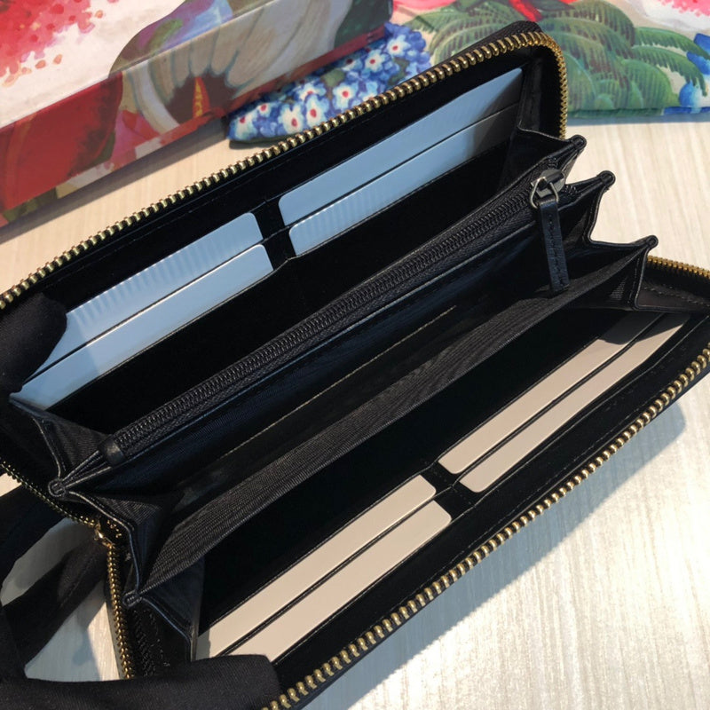 Gucci   Luxury Bags  856