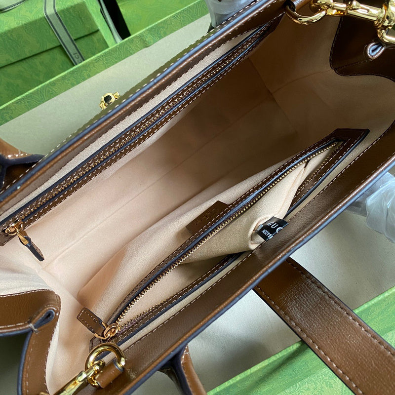 Gucci   Luxury Bags  1014