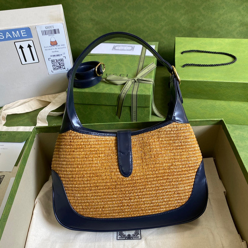 Gucci   Luxury Bags  1045