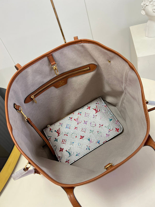 Alice Bags- Louis Vuittons  - 16205