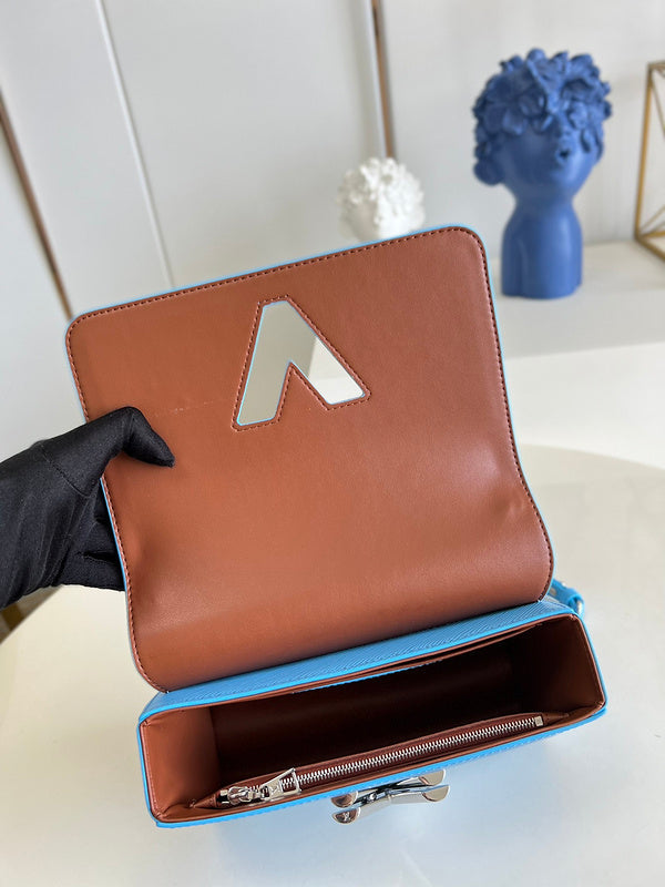 Alice Bags- Louis Vuittons  - 16417