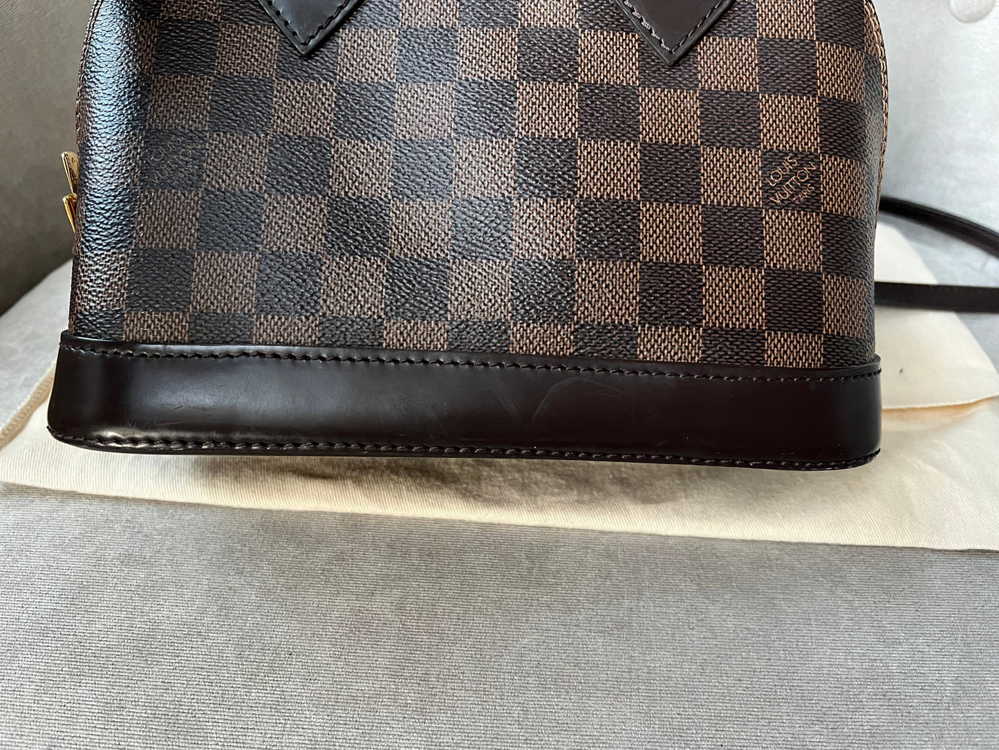 Louis Vuitton Alma BB Damier Ebene