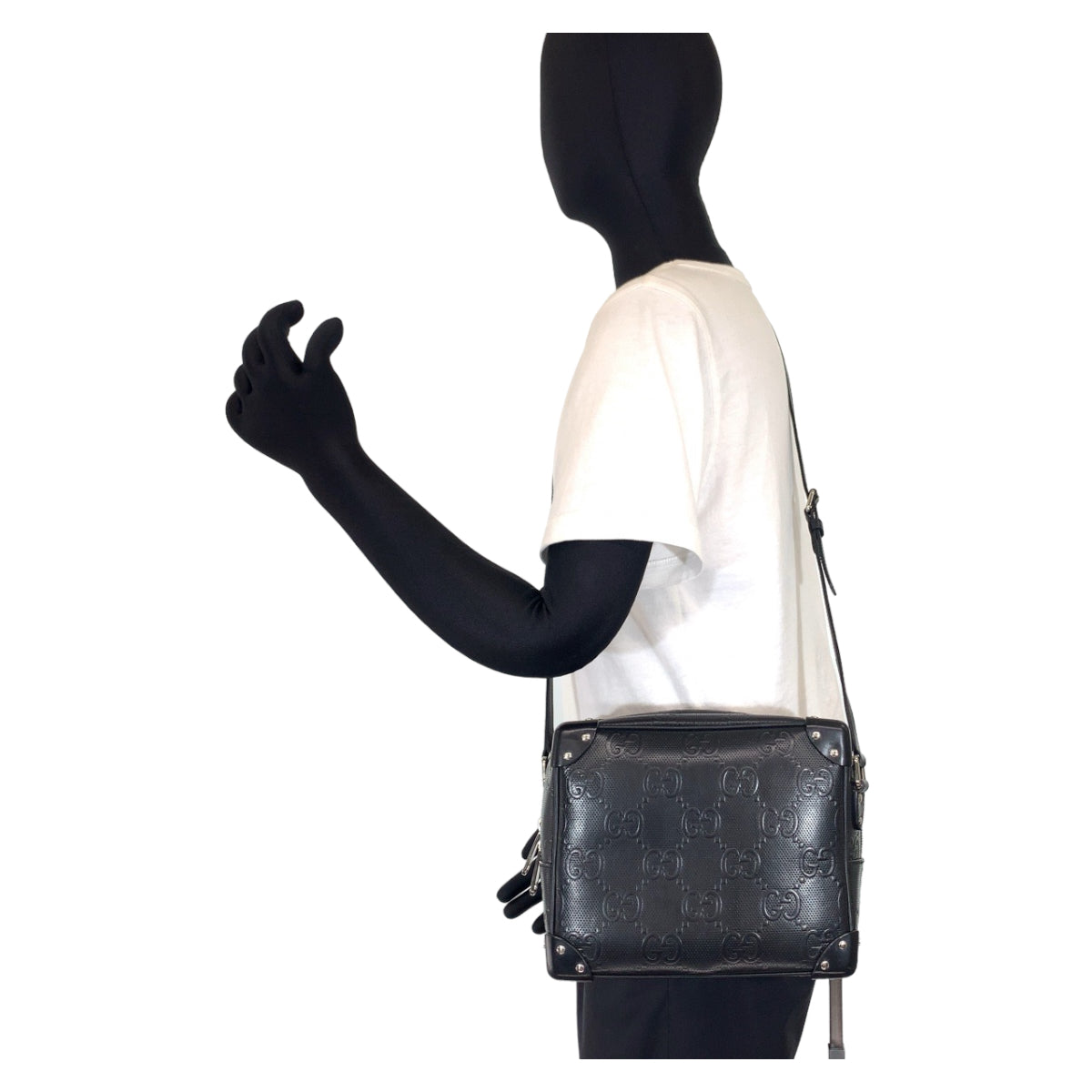 GUCCI Shoulder Bag 626363 leather Black Silver Metal Crossbody Shoulder Bag Soft Trunk GG emboss mens Used
