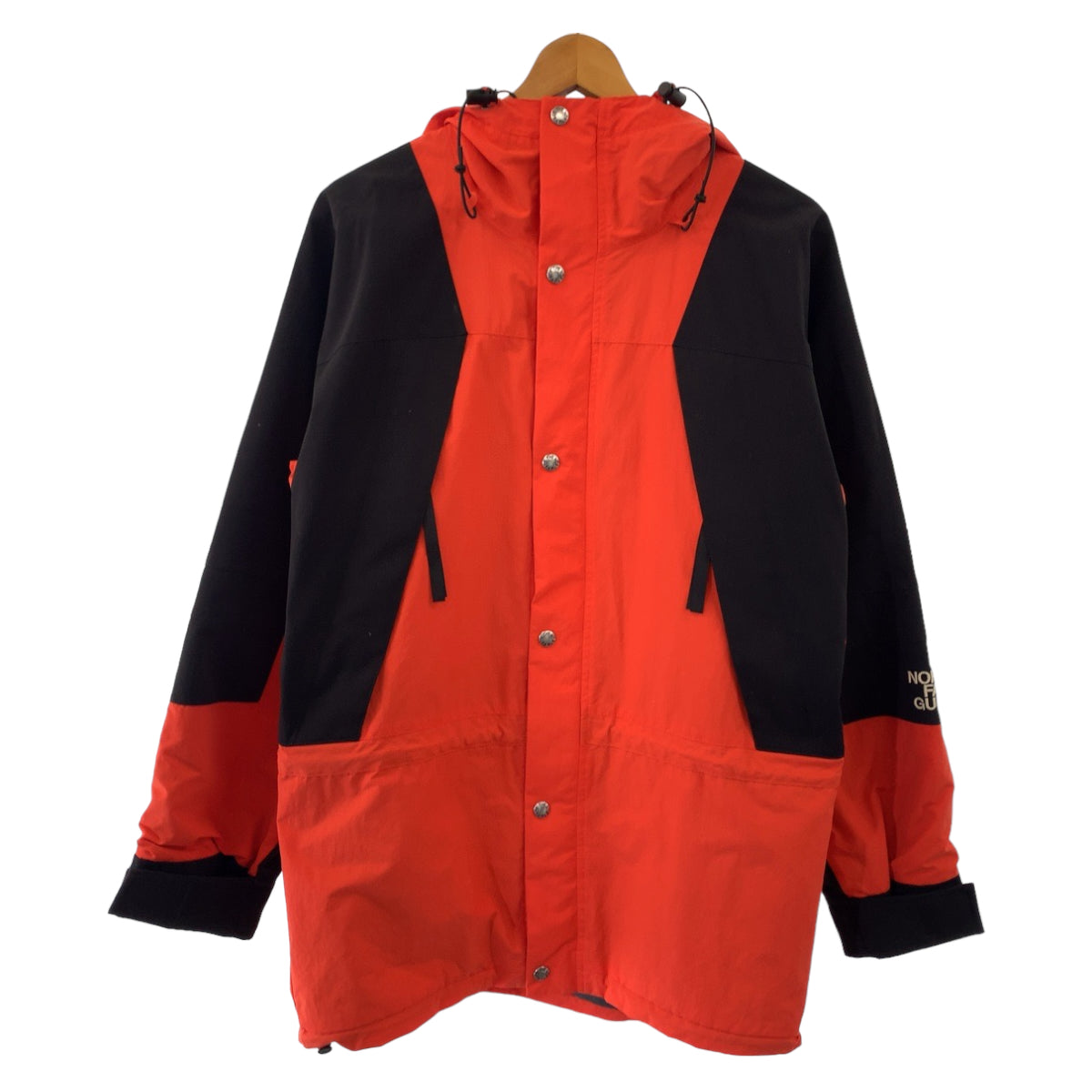 GUCCI Mountain Hoodie 663729 ZAHTZ Nylon Red Black Black Mountain Hoodie Windbreaker Nylon Jacket 1994 RETRO The north face collaboration mens S Used