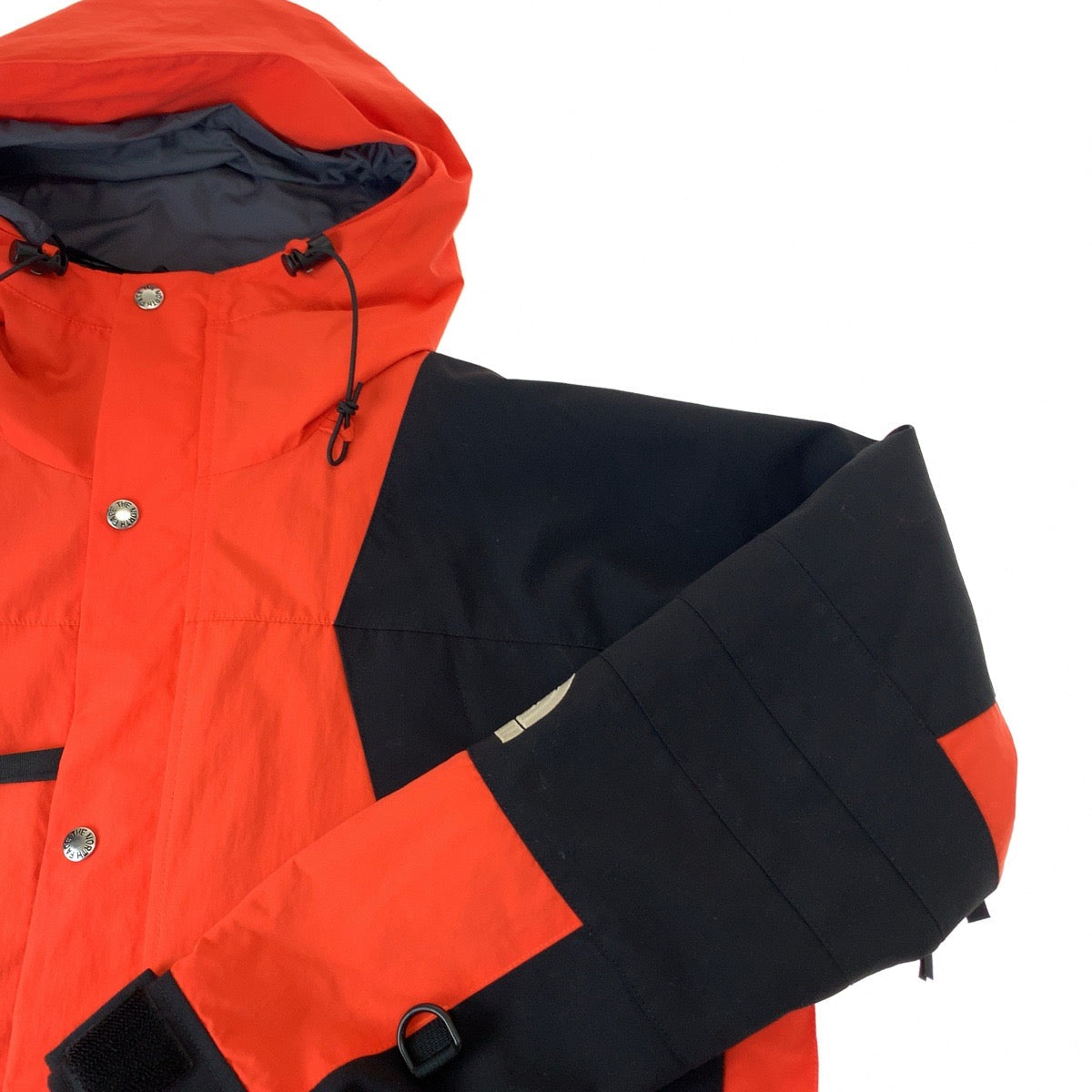 GUCCI Mountain Hoodie 663729 ZAHTZ Nylon Red Black Black Mountain Hoodie Windbreaker Nylon Jacket 1994 RETRO The north face collaboration mens S Used