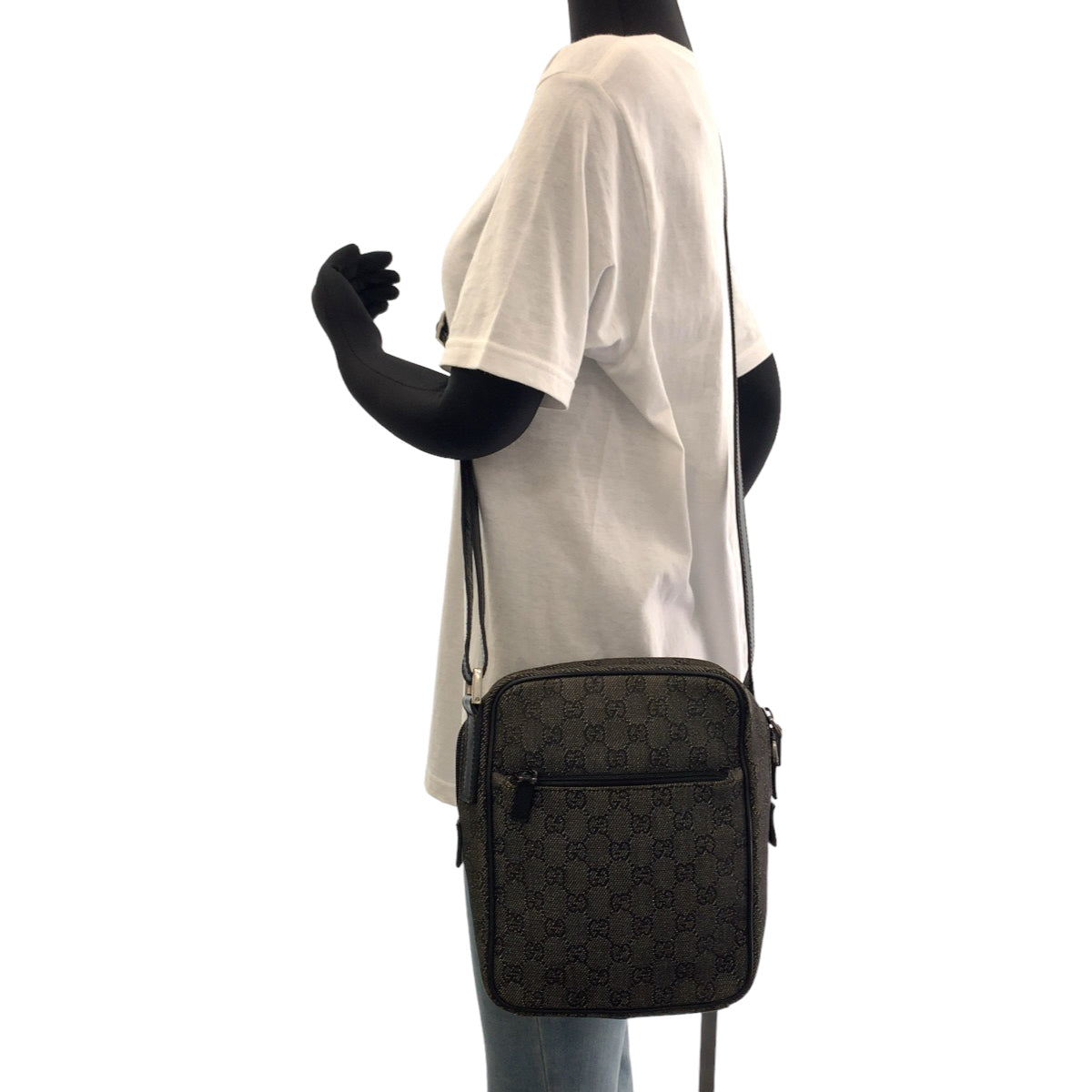 GUCCI Shoulder Bag 3136 GG canvas Grey Black SilverMetal Crossbody Shoulder Bag Pochette Women Used