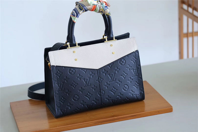 Alice bags - Louis Vuittons  - 7956