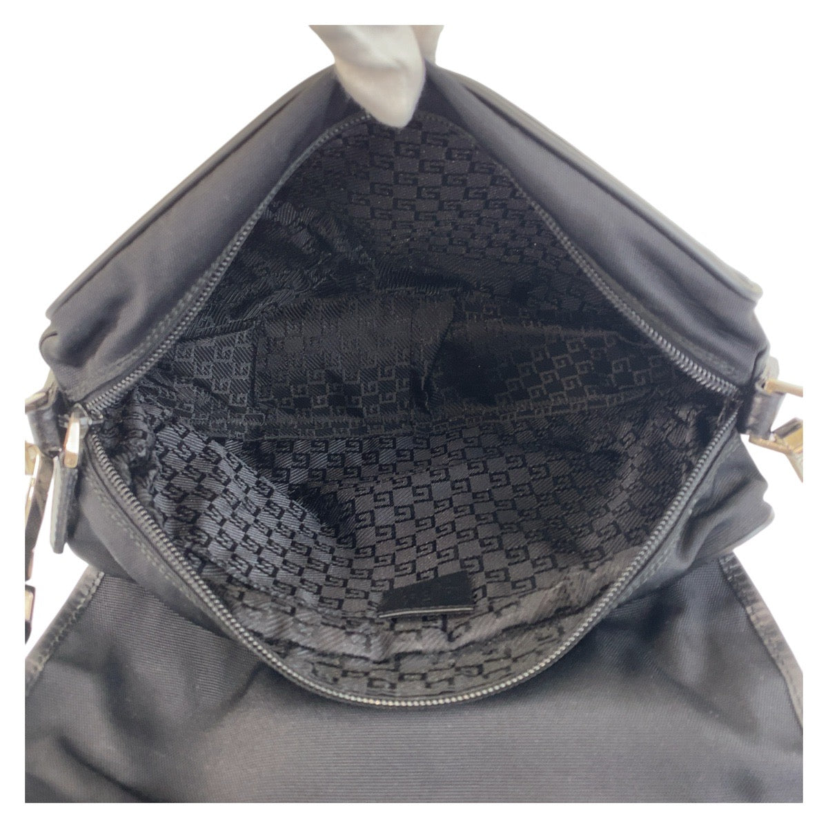 GUCCI Shoulder Bag 28562 Nylon, Leather Black SilverMetal Crossbody Shoulder Bag Messenger Bag Women Used