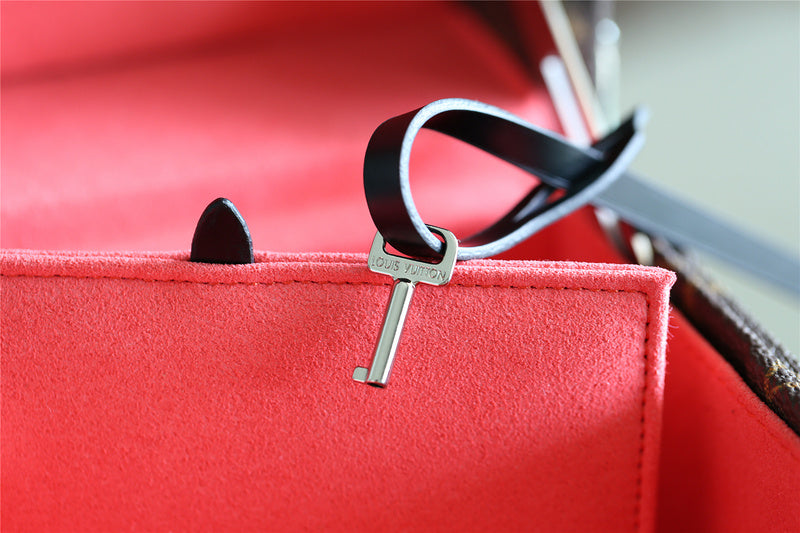 Alice bags - Louis Vuittons  - 9535