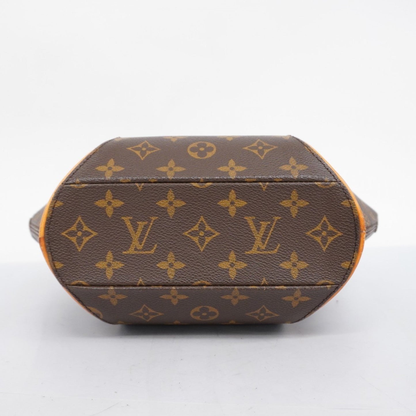 Louis Vuitton  Handbag
