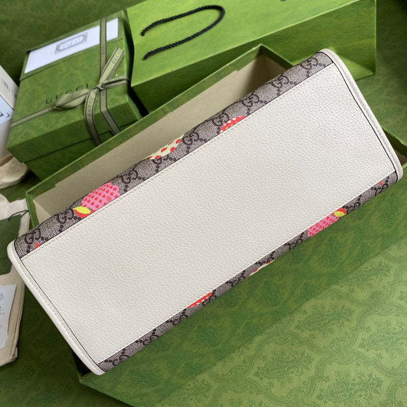 Gucci   Luxury Bags  982