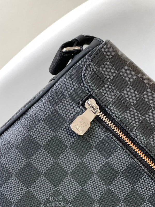 Alice bags - Louis Vuittons  - 15665