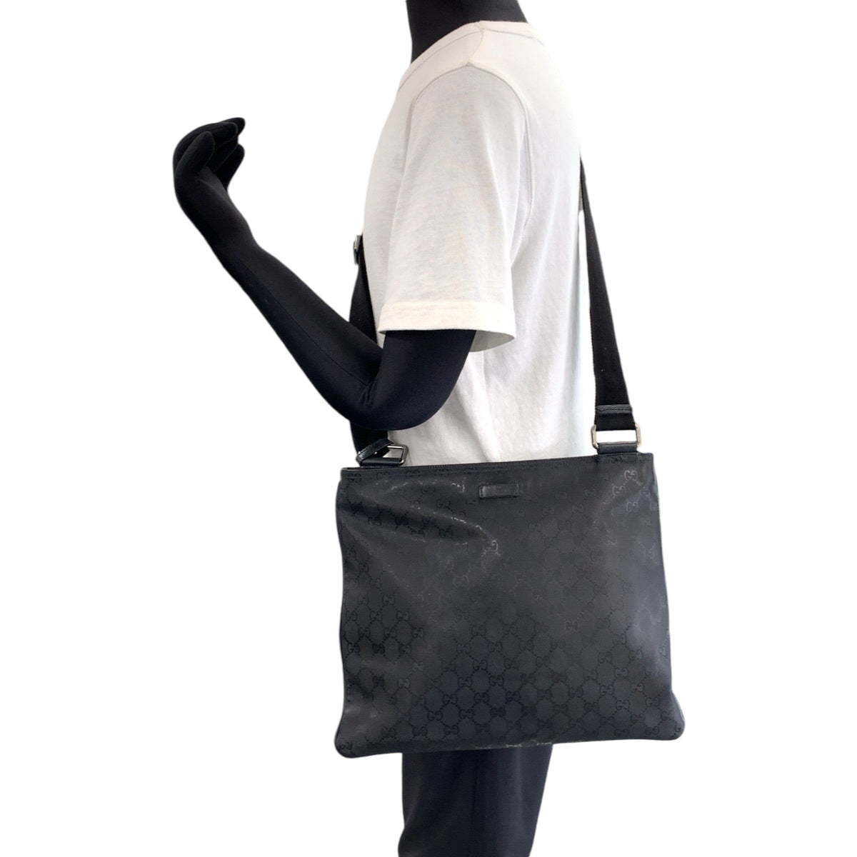 GUCCI Shoulder Bag 201446 PVC Black SilverMetal Shoulder Bag Messenger bag GG implementation mens Used