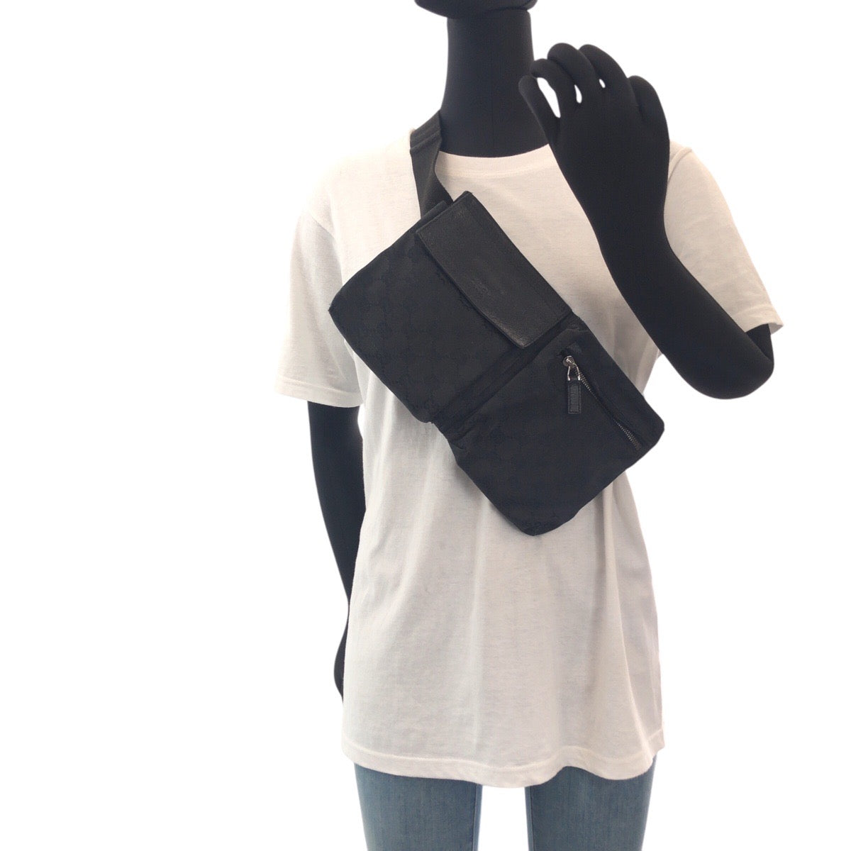 GUCCI Sling bag 23566 GG canvas, leather BlackSilverMetal Sling bag, waist pouch, bum bag mens Used