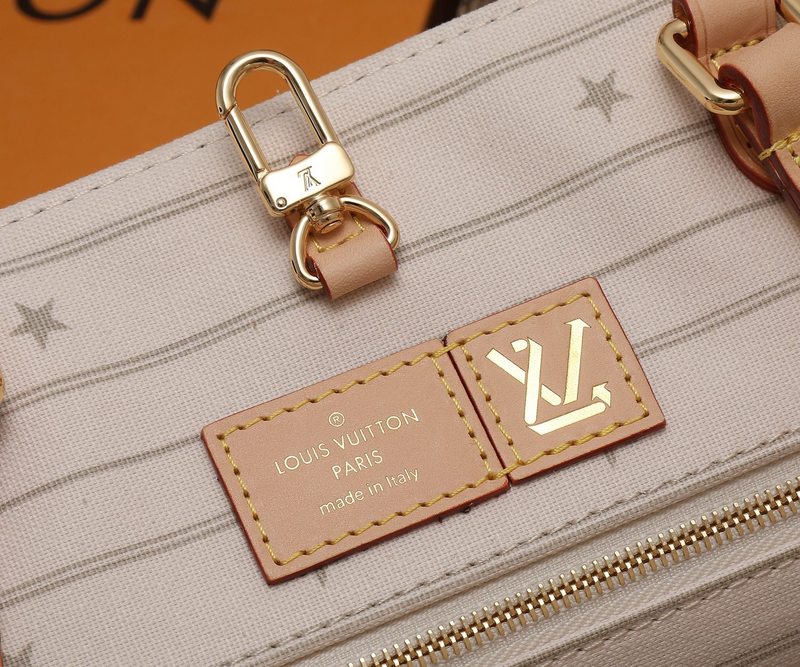 Alice Bags- Louis Vuittons  - 16522