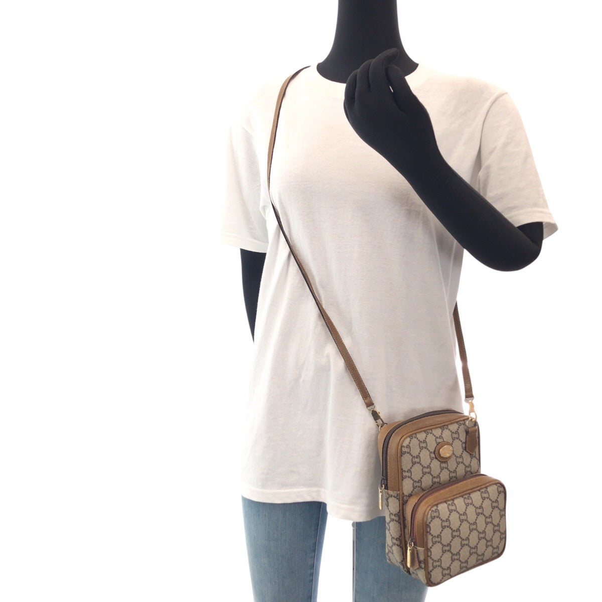 GUCCI Shoulder Bag GG Supreme canvas, leather Beige Gold Metal Crossbody Shoulder Bag GUCCI Plus Women Used