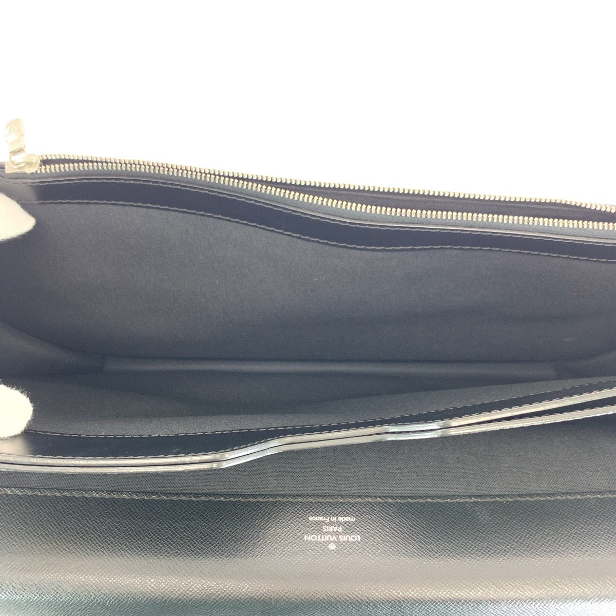 LOUIS VUITTON Business bag M31042 leather Black Ardoise SilverMetal Business bag briefcase Taiga Robusto 2 mens Used